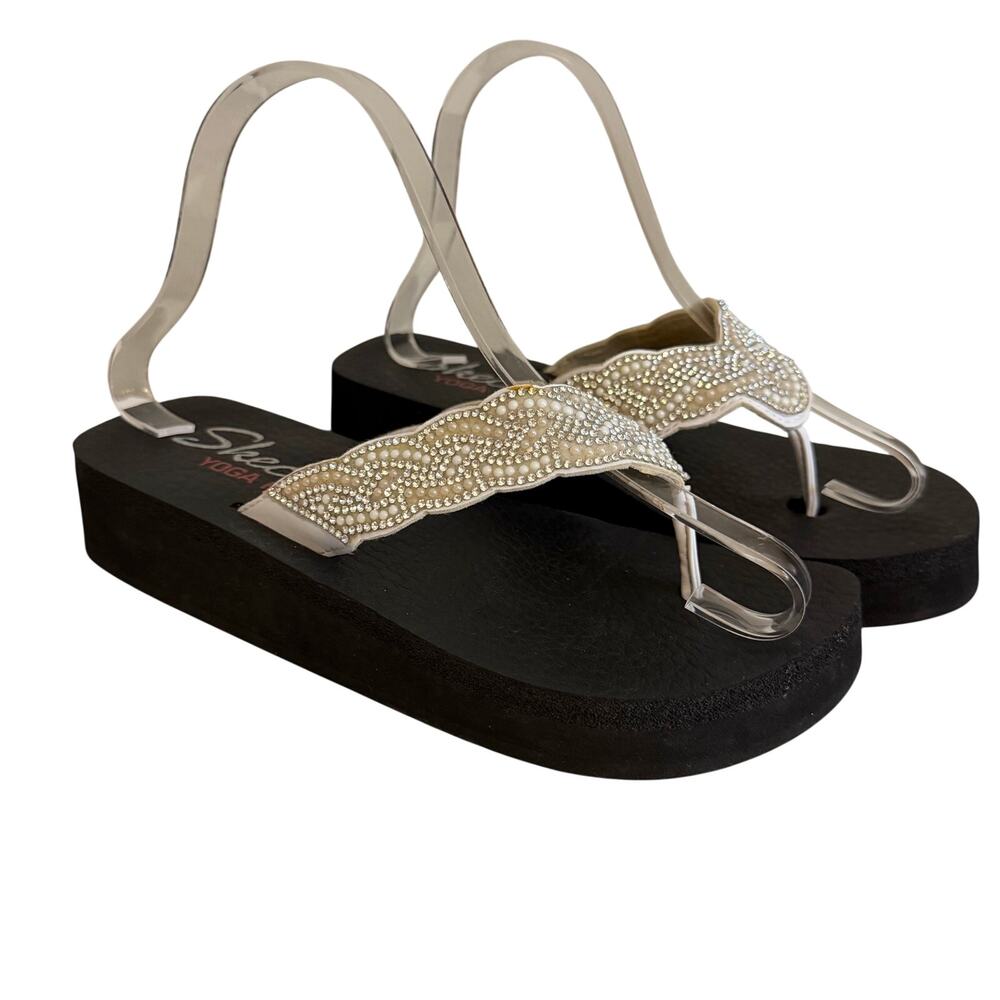Skechers Platform Flip Flops Size 6 Black Rhinestone Pearl Beaded Yoga Foam